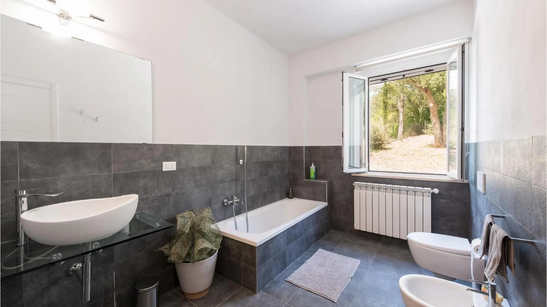 Holiday home Stunning Home In Monterotondo Marittimo With Wifi Italy
